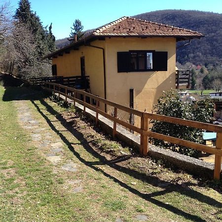Fattoria Del Pino Orta San Giulio Bagian luar foto