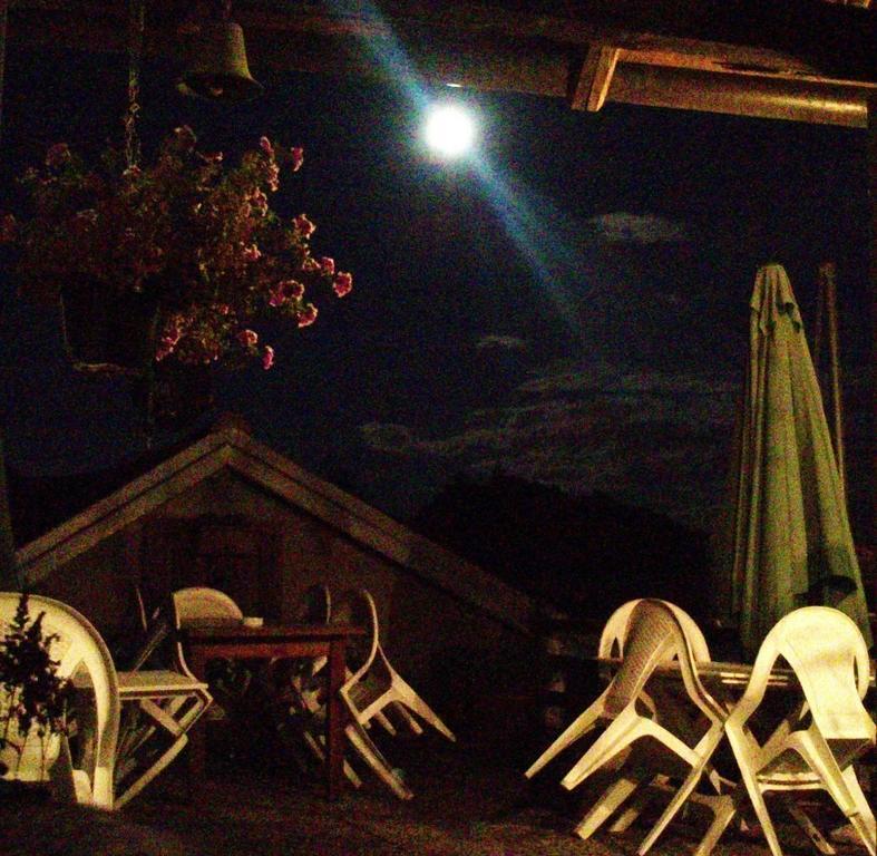 Fattoria Del Pino Orta San Giulio Bagian luar foto